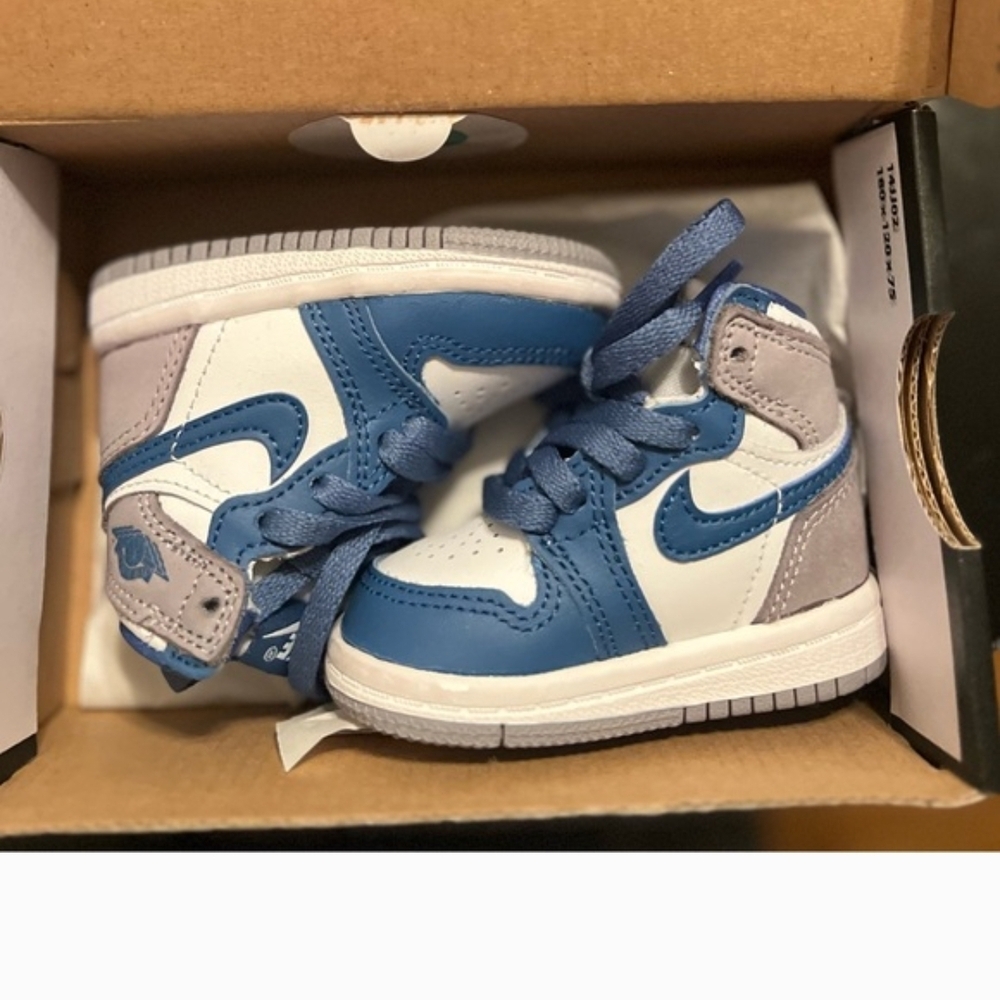 Kids Blue and White High-Top Sneakers - Jordan